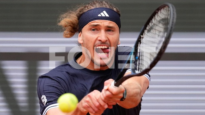 Zverev prvi finalista